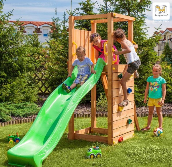 Spielturm TipTop mit Rutsche Grn, Leiter und Kletterwand